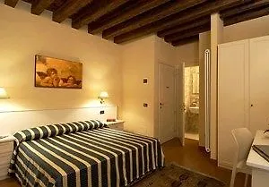 Venice Resorts Guest House , Venedik İtalya