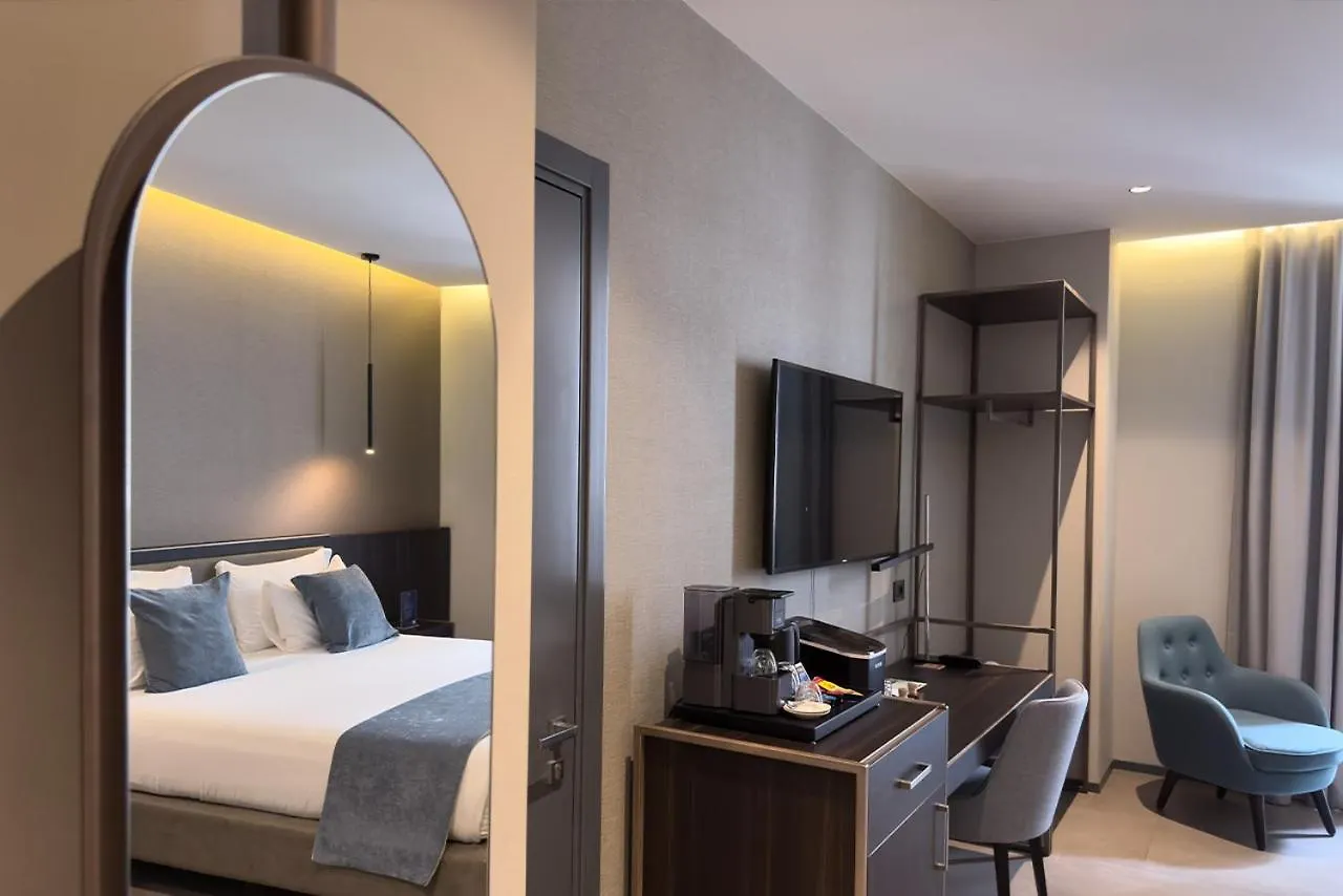 Hotel Vitruvio Milan