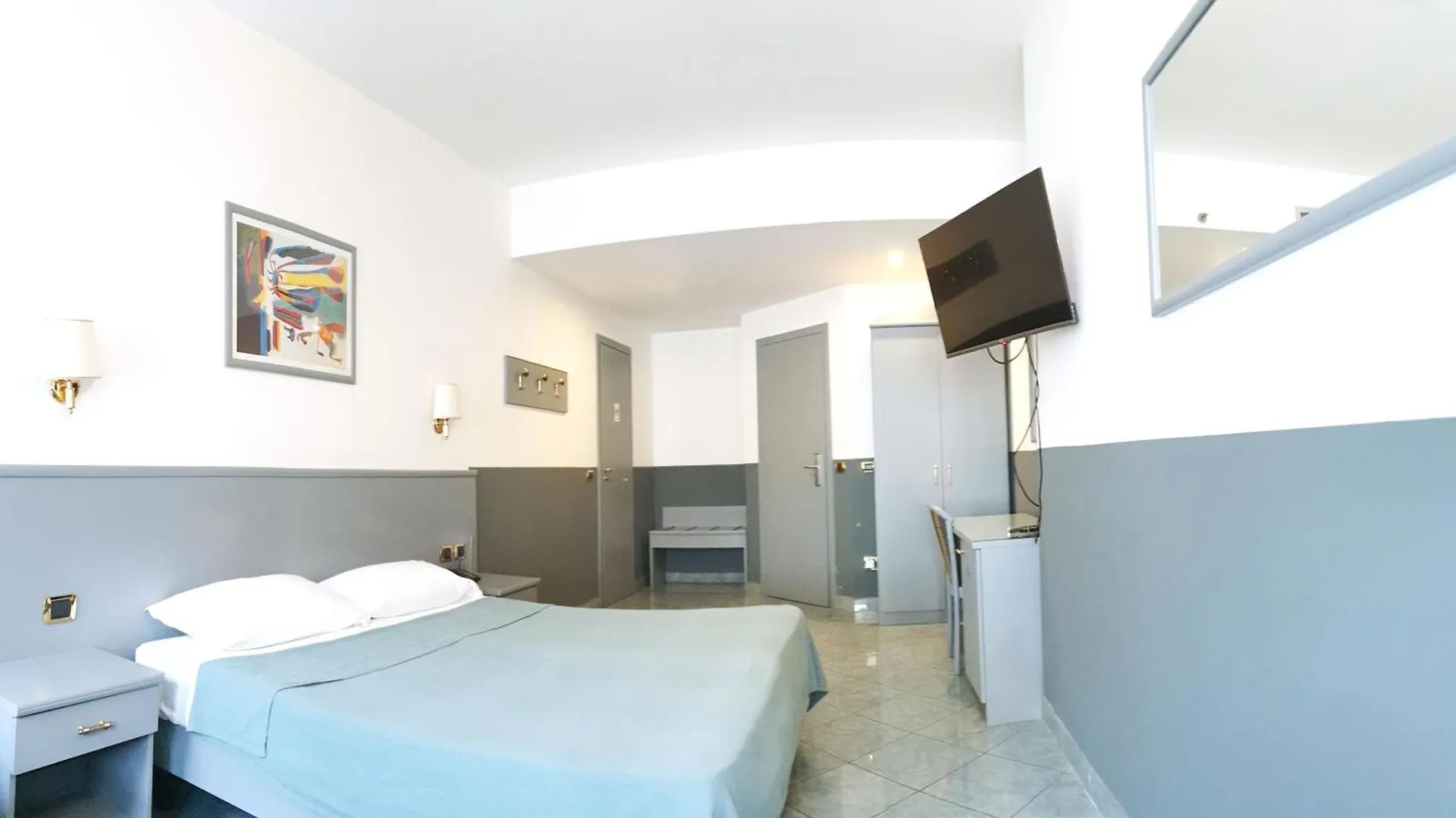 Hotel Vitruvio Milan 3*,